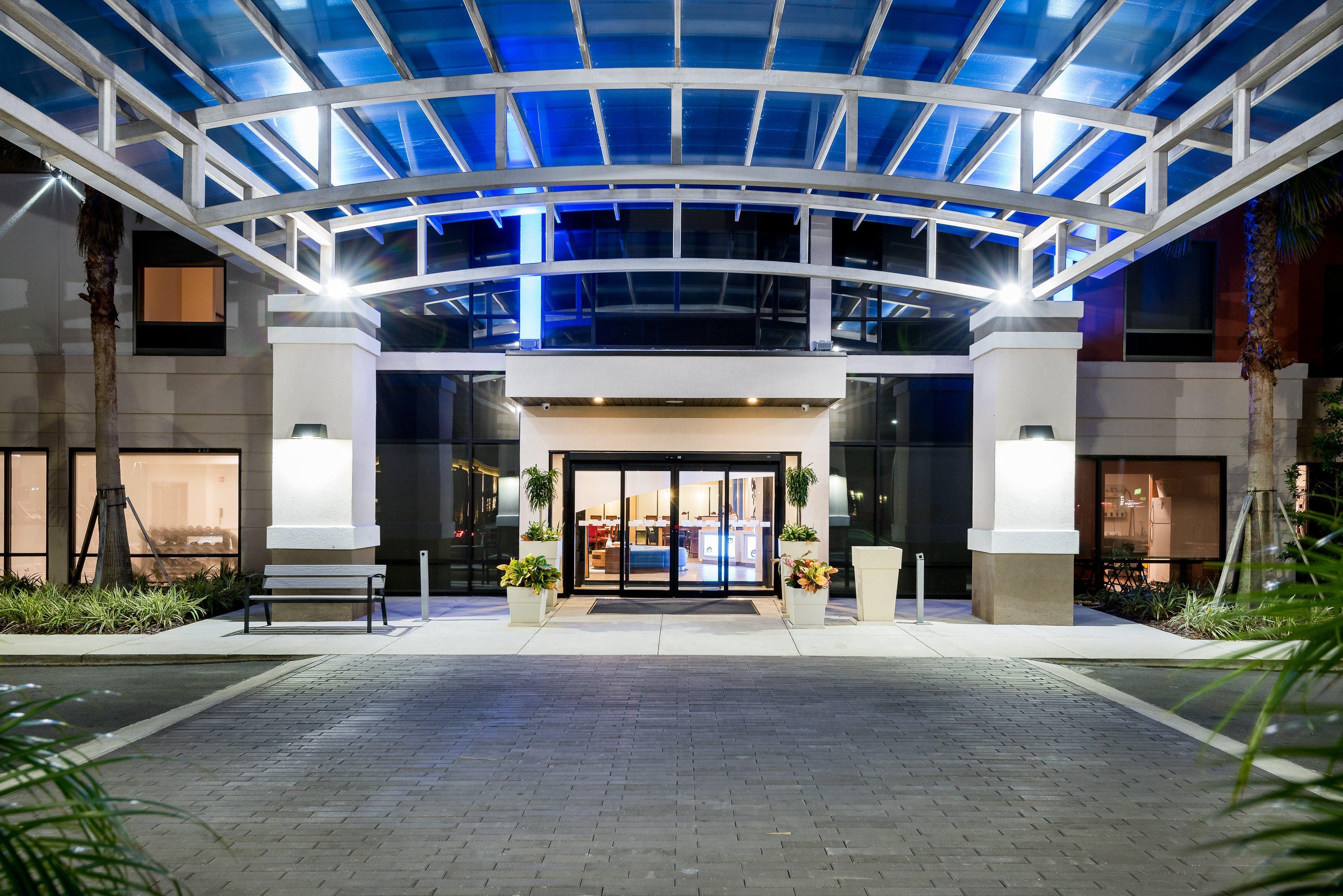 Holiday Inn Express & Suites Lakeland South, An Ihg Hotel Екстериор снимка